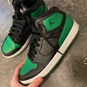 Jordan access - Använda 2 ggr, dom är som nya