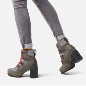 Nya Sorel skor stel 36,5 - Helt nya Sorel skor enligt bilder. Säljes pga fel storlek. Varma o snygga 