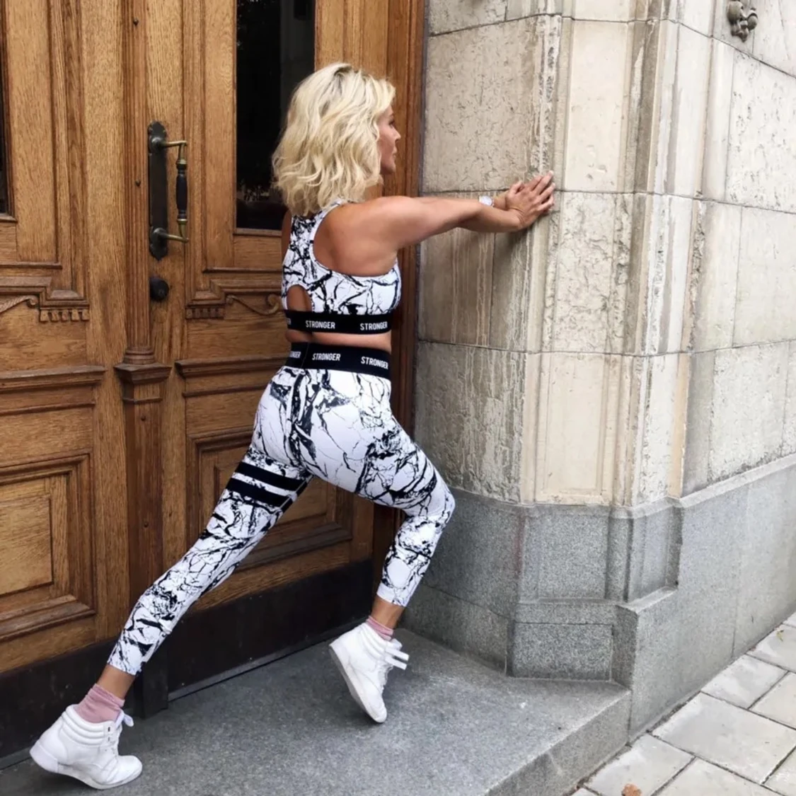 Stronger tights (vid snabbt köp kan man pruta lite)