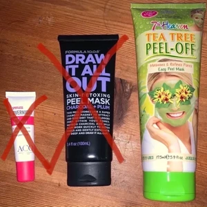 Ansiktsmask  - Alla tre är öppnade, den svarat masken är använd två gånger och aco spot treatment är använd en gång. Pris kan diskuteras🌶