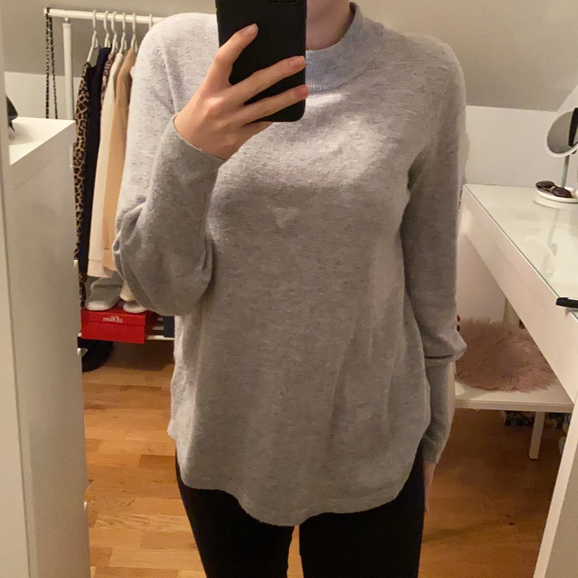 Grå tröja ,perfekt till vinter/höst