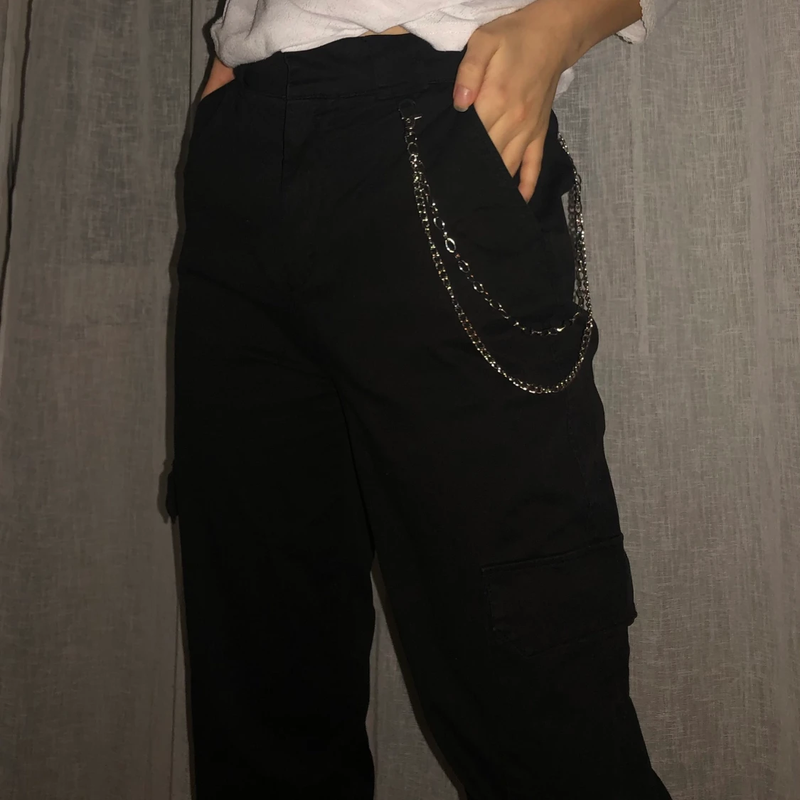 Svarta cargobyxor - 90