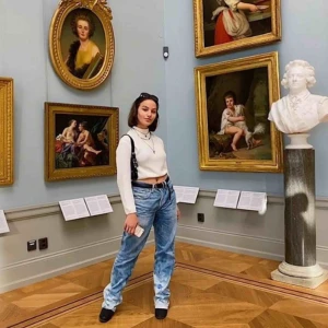  - Levis byxor som är blekta