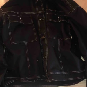  - Vans in the know jacka 399 +frakt