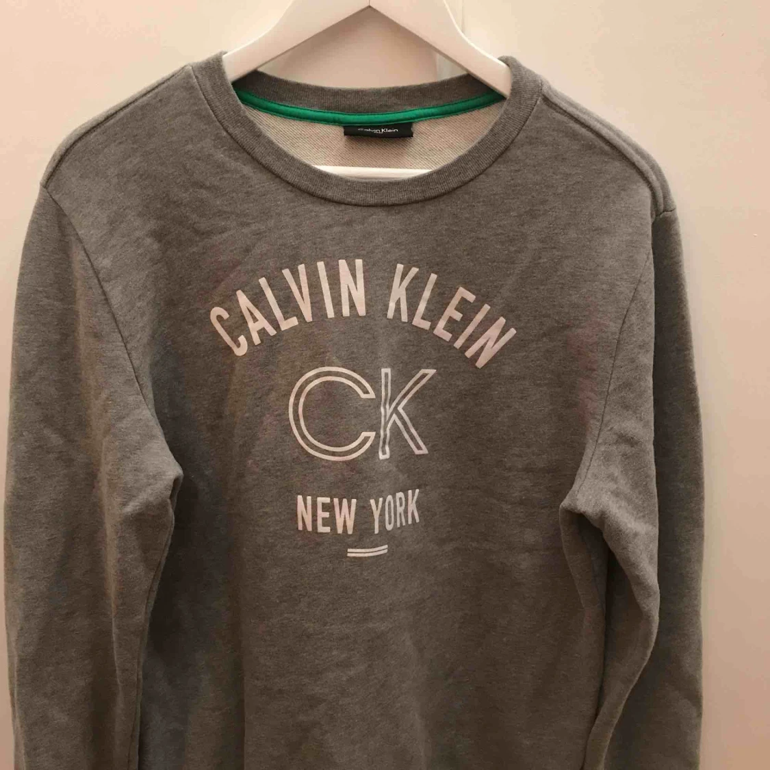 Calvin Klein tröja
