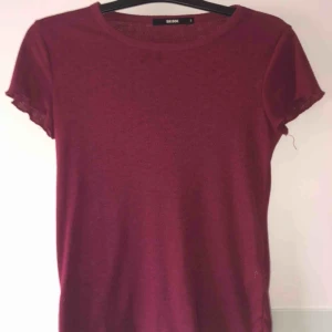  - Storlek: s Pris:20kr +frakt   Använt några gånger men fortfarande u bra skick 