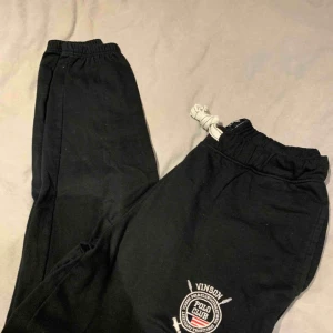  - Helt nya vinson polo club byxor köpte fel storlek 