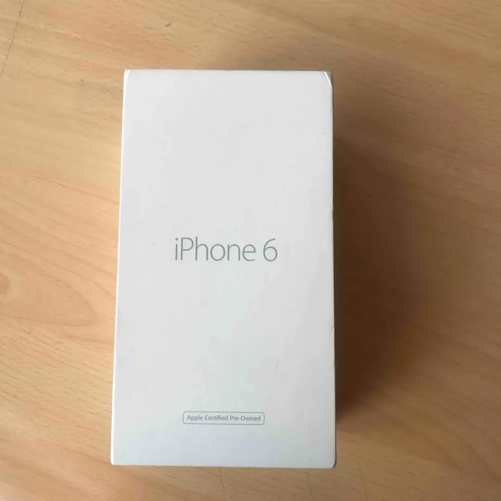 iPhone 6 bruks skick tillbehör ingår ej batterihälsa 94% priset ej hugget i Sten. Ett skal ingår . Övrigt.