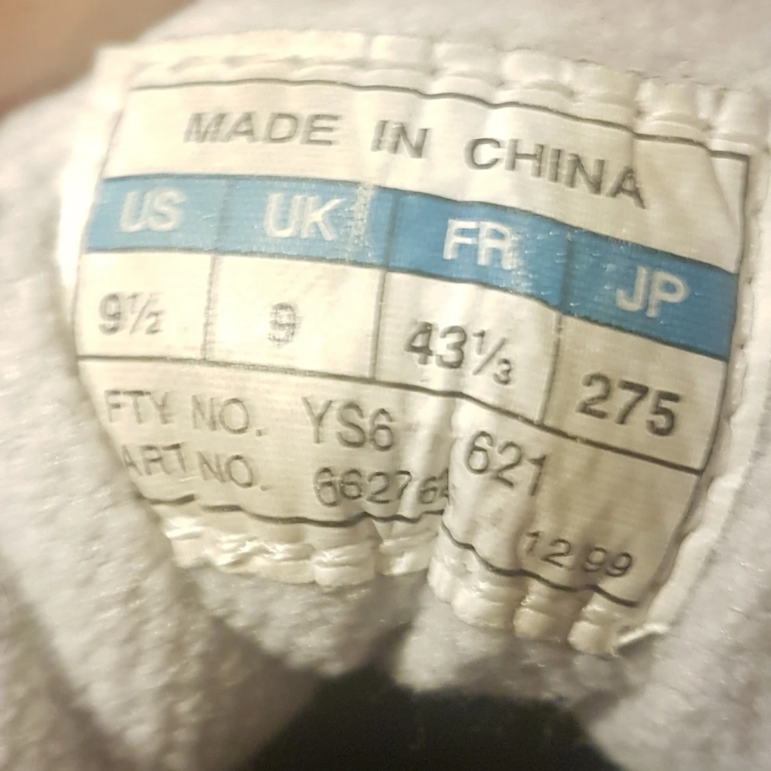 Vintage Adidas löparskor - 90