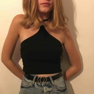  - Super fina toppar från bik bok, använda varsamt men i gott skick. Säljs då det inte riktigt är min stil längre. 19 kr st eller 30 kr för båda. Frakt tillkommer om ej möte i Kalmar 