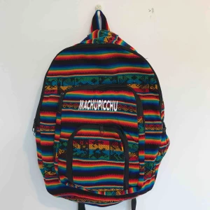  - Ryggsäck oanvänd köpt i Cusco, Peru