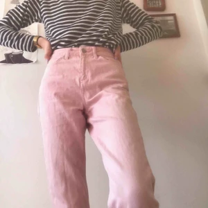  - 💕Ljusrosa BDG jeans💕