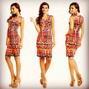  - Vacker mönstrad klänning. Storlek XL men något liten i storleken (mer som L) Skickas fraktfritt Ny https://nellasshop.com/products/bohemisk-klanning