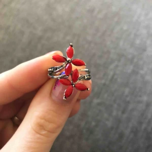 - Oanvänd ring 🌺 17 mm  29 kr 📬Kan skickas mot fraktkostnad(11 kr) 📍Kan mötes upp i Mölnlycke