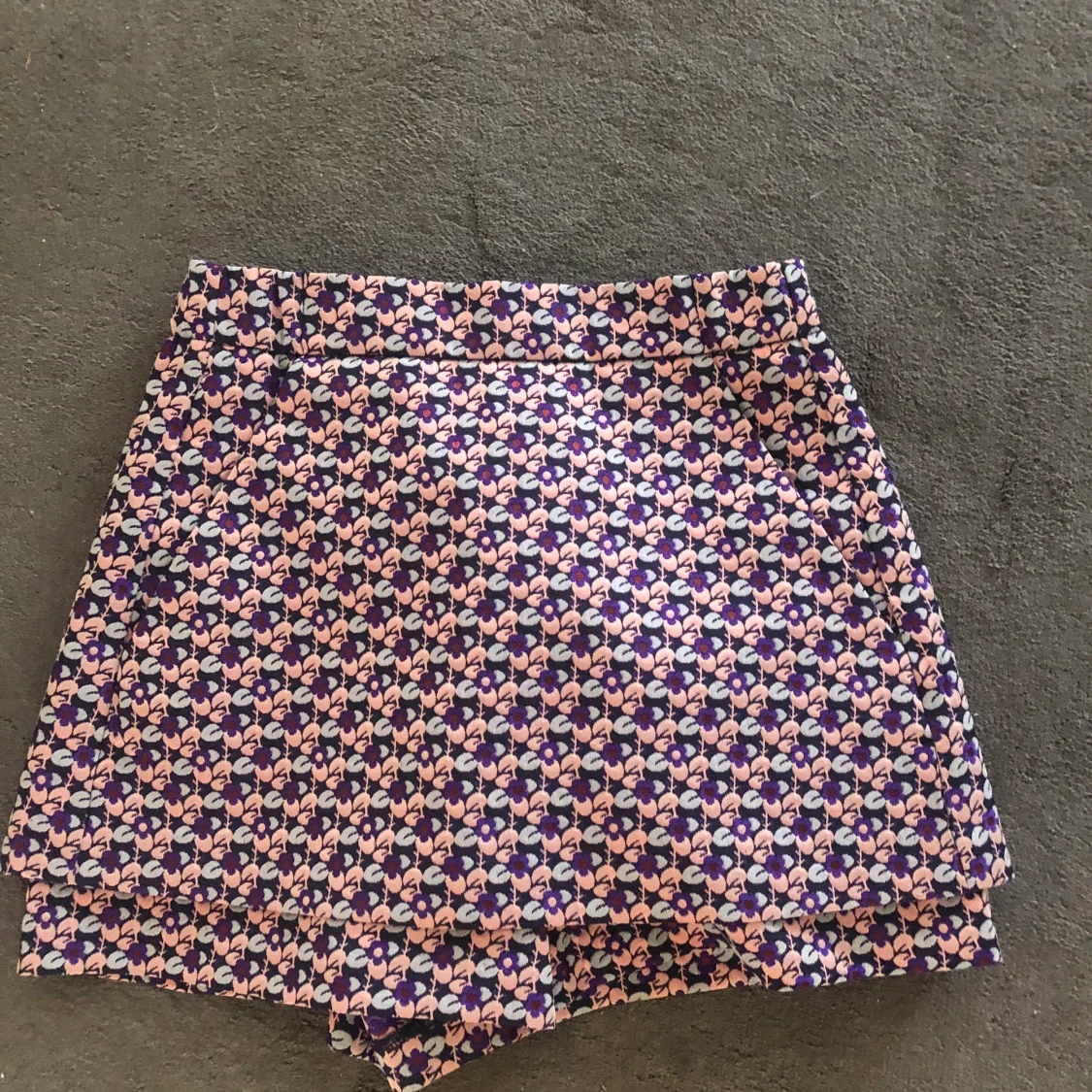 Maje shorts storlek 34