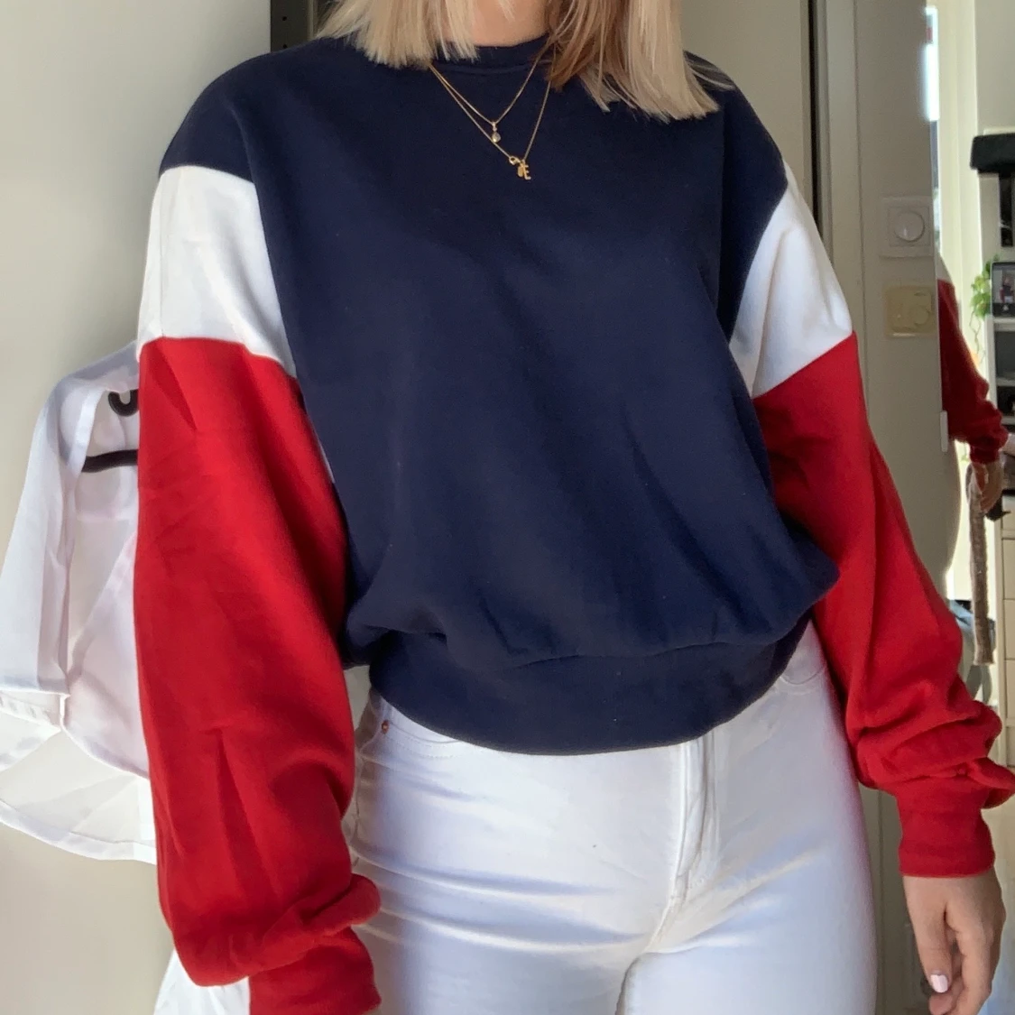 Sweatshirt i storlek S