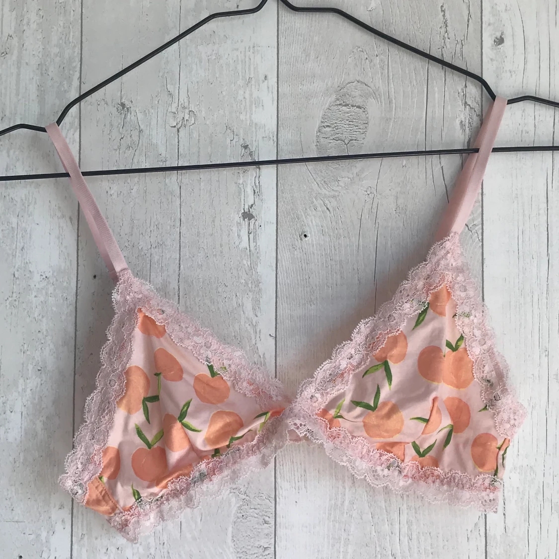 bralette från monki