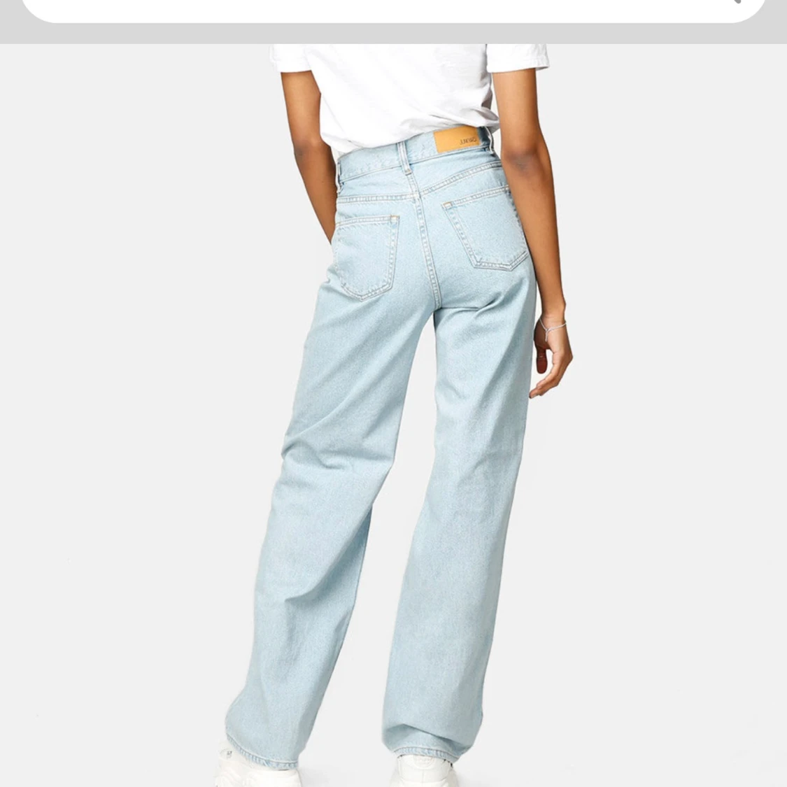 Wide jeans