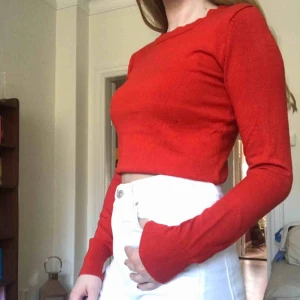  - Jättefin stickad tröja från Ginatricot! Kan mötas upp i Stockholm eller frakta:)