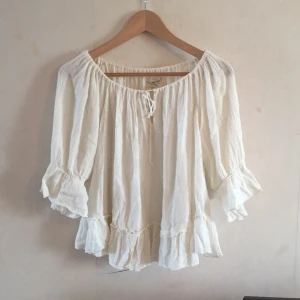  - Söt blus från Ralph Lauren Denim & Supply. 