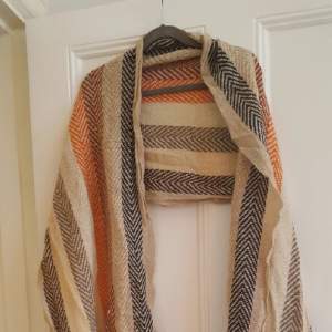Luxurious Missoni wool scarf / shawl - perfect for fall