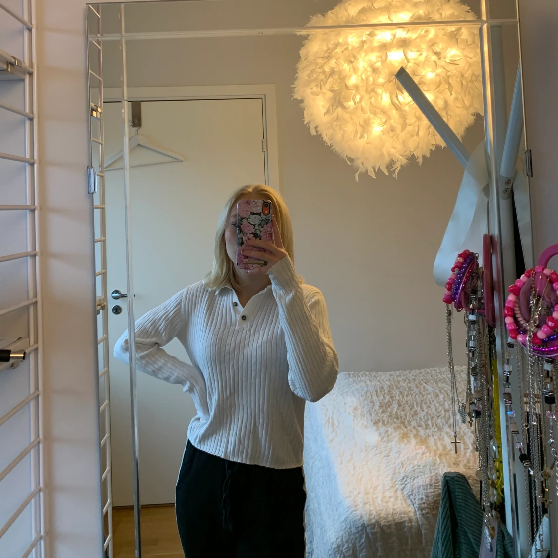 Monki tröja strl S - 90