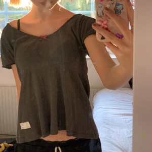 Odd molly t-shirt  - Knappt använt då den inte riktigt är i min storlek