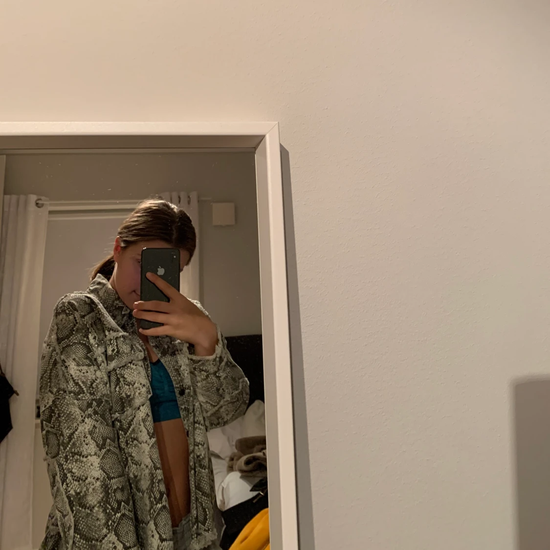 Ormmönstrad jacka/ kofta från zara - 91