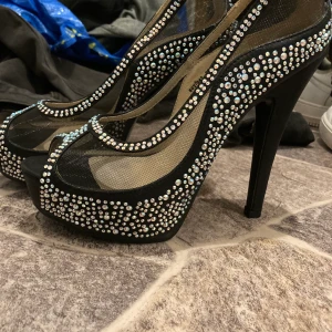 Klacka skor - St 37 finns i malmö 