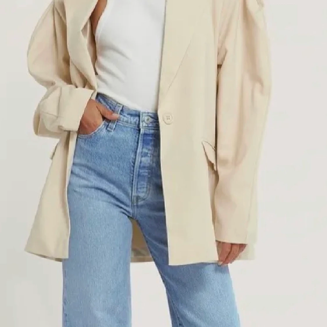 Levis rib cage straight leg 