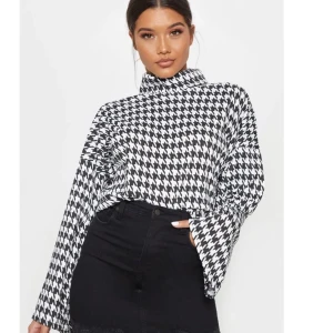 Oversized sweater - Oanvänd tröja. Prislapp kvar. 150kr. Storlek m