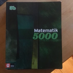 matematik 5000 3b - i fint skick lite nött i kanterna bara :) Frakt tillkommer!