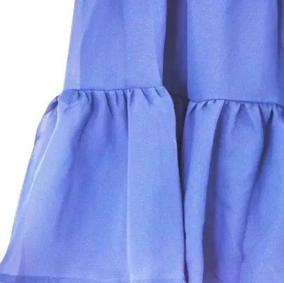 Mörkblå midjekjol i mycket gott skick, är mindre i storleken (40). Skirt tyg och sidenband runt midjan. Kommer från H&M.. Kjolar.