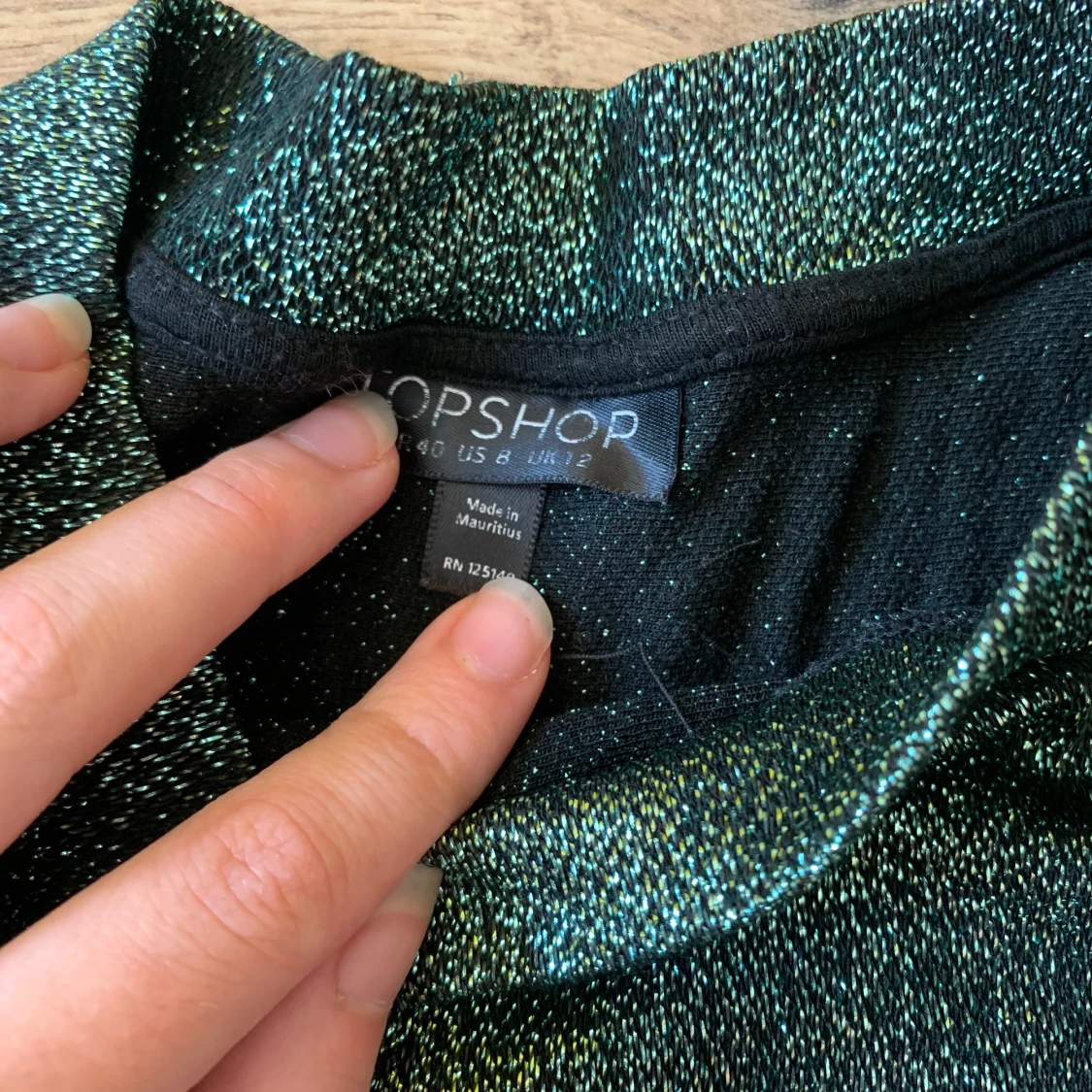 glittrig topp från topshop - 91