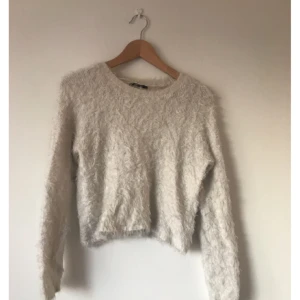  - Supermysig fluffig tröja