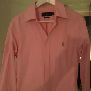  - Ralph Lauren (Kille) Strl slim fit M