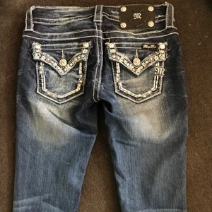  - Miss me Jeans, storlek 24.  Använda en gång. 