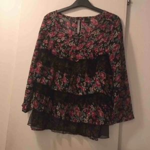  - Söt blus från Gina :) 