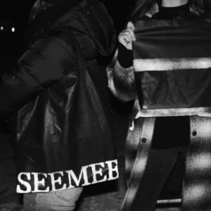  - Vi vill presentera vår nya modell: ”Fine Lines”! Det är en kasse med linjer istället för ”SEE MEE”. Samma pris, samma kvalité, skriv för beställning! Mvh SEE MEE UF