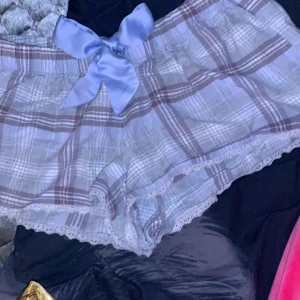 Hunkemöller shorts stl XS - Gulliga rutiga sovshorts, blå, vit och grå