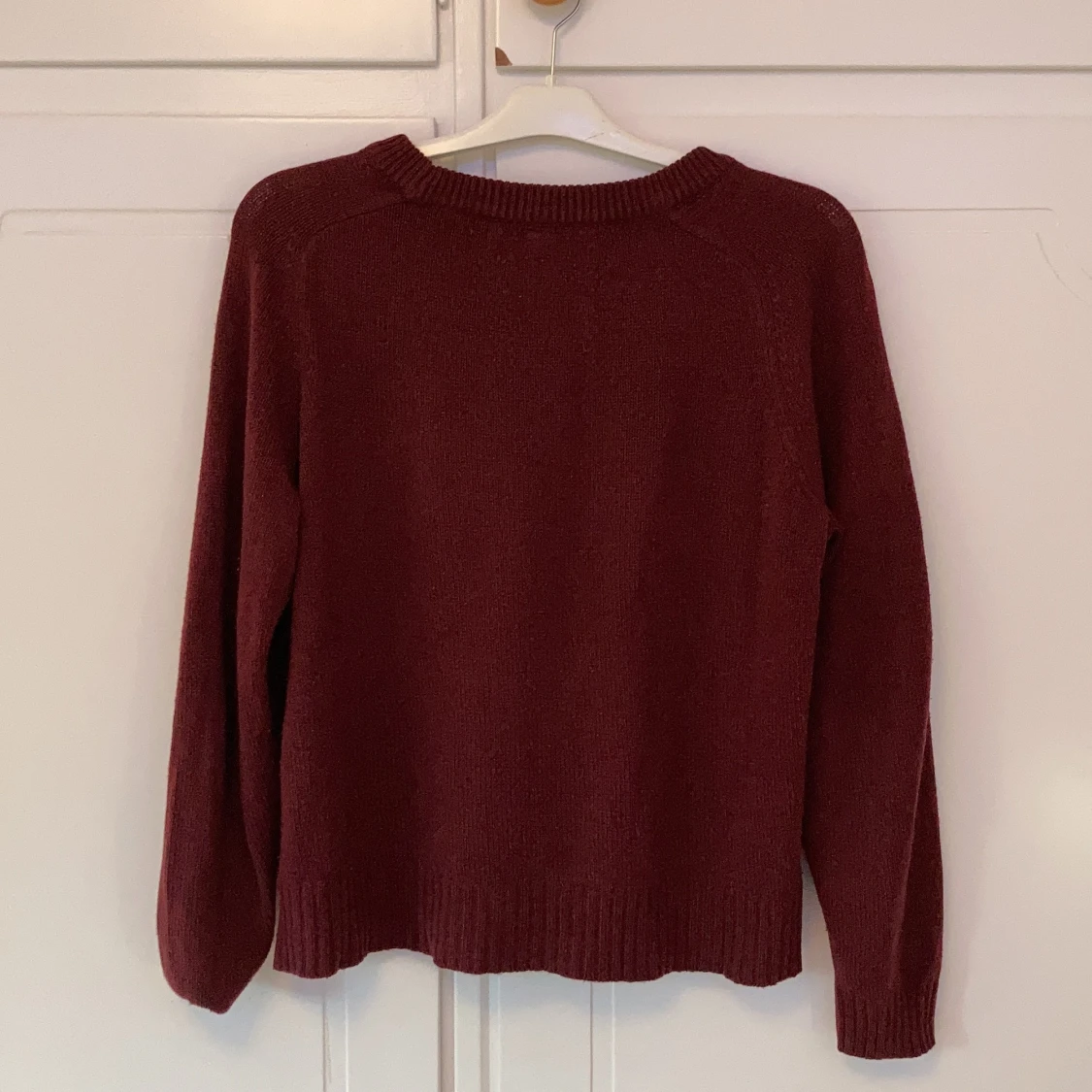 En röd tröja som kommer från HM❤️❤️ - 90