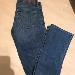 - Bootcut. Använda ca 2 ggr