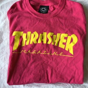  - Äkta thrasher T-shirt i mycket fint skick!! Frakt inkl *se profilbeskrivning*
