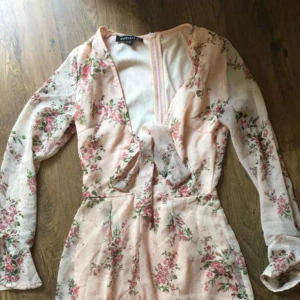  - Jumpsuit. Använd en gång från jfr. 