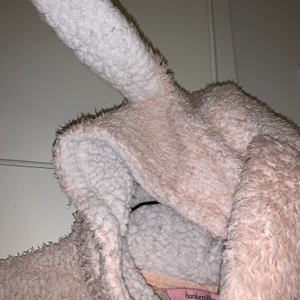 Hunkemöller 🎀 - Jättemysig one-piece från Hunkemöller, nästan oanvänd. Startar priset på 250kr + frakt💓 inga skador eller fläckar eller liknande, skriv privat för fler bilder🥰