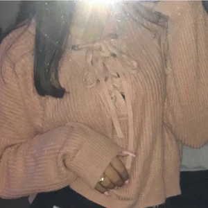 Stickad tröja - Väldigt fin rosa stickad tröja. Bra skick