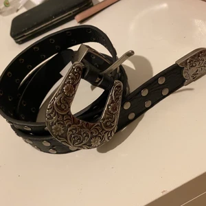 Bälte - Frakt är inräknat 