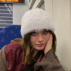 Söt mössa - Säljer denna mössa, frakt: 44kr💞💞