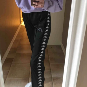  - Storlek S Säljer då dom börjar bli för korta för mig