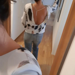 Carin Wester topp - Super fin Carin Wester topp med öppen rygg. 